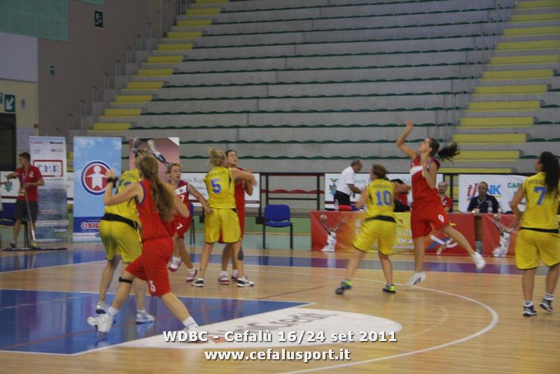 110922 basket 059_tn.jpg